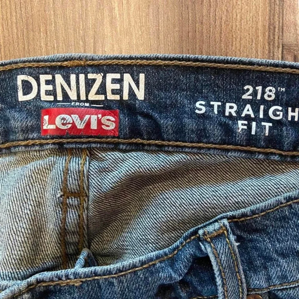 Levis men size
